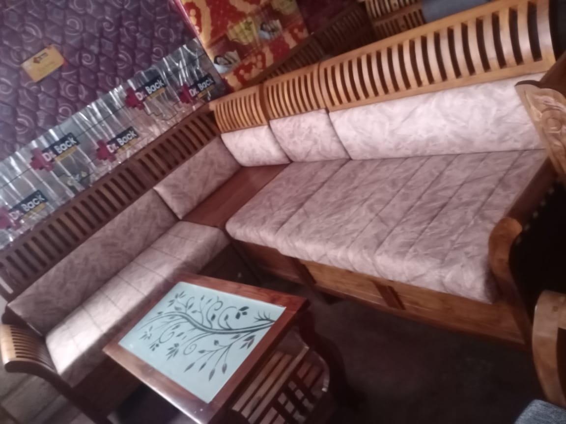 Wooden L-shaped corner sofa set